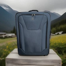 Travelpro Maxlite 2 Softside Expandable 28”Upright 2 Wheel Luggage, Lightweight