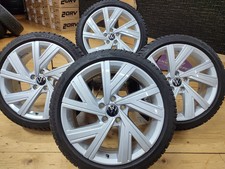 4 Original VW Golf 8 GTI 225/40 18 Zoll Bergamo Winterräder 5H0601025AM M AE