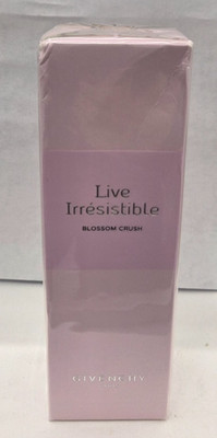 Givenchy LIVE IRRESISTIBLE BLOSSOM CRUSH Women Edt 2.5 oz / 75 ml  Spray  Sealed