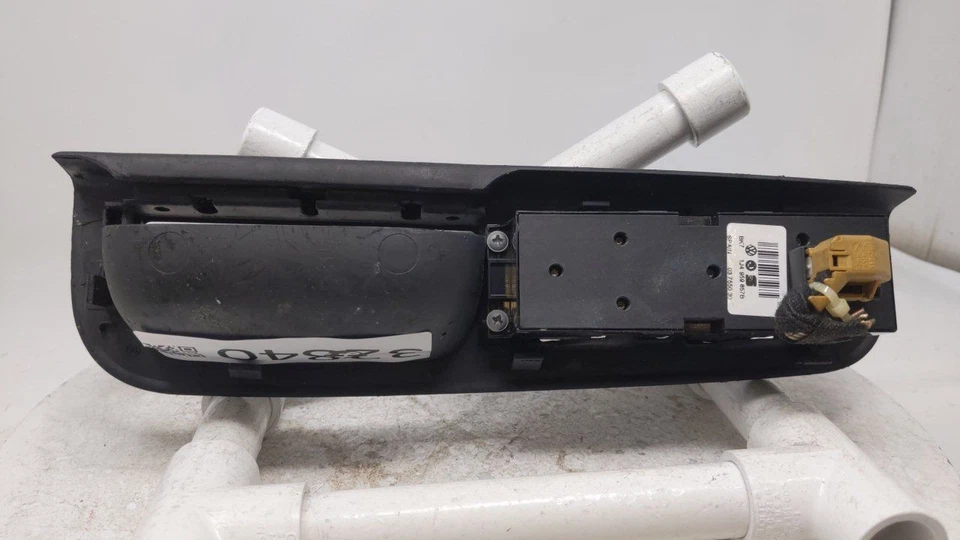 2006-2007 Volkswagen Golf City Master Driver Power Window Switch R8S32B20 - Image 3 of 4