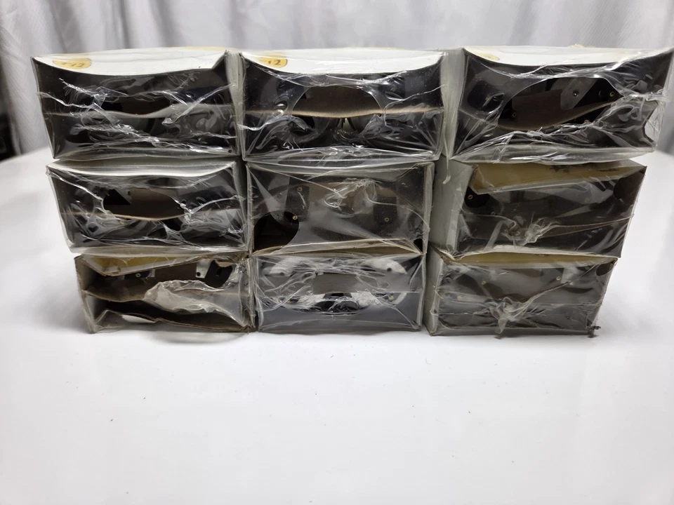 18 24 Inch F20T12/CW 20 Watt USA Fluorescent Bulbs DOIT 9 TwoPacks - Image 2 of 3