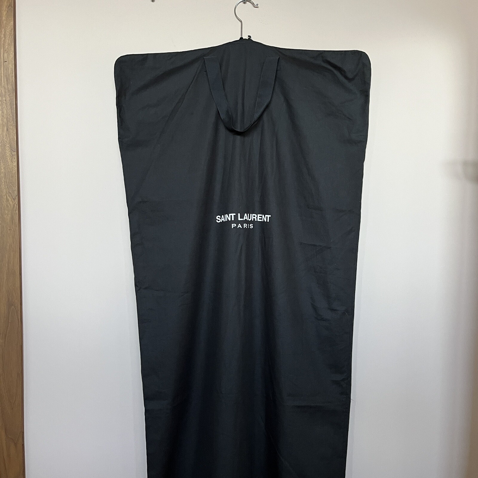 Saint Laurent Paris Borsa Porta Indumenti Lunga Nera Pieghevole Full Zip 64 50" x 23 50"