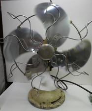 VINTAGE LIMIT CHROME BLADE ART DECO DESK TOP FAN