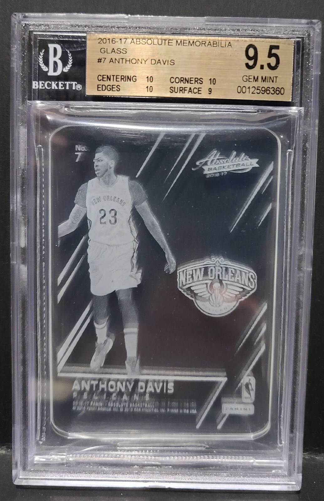 2016-17 Panini Absolute Memorabilia Glass Anthony Davis #7 BGS 9.5 (3 10's)