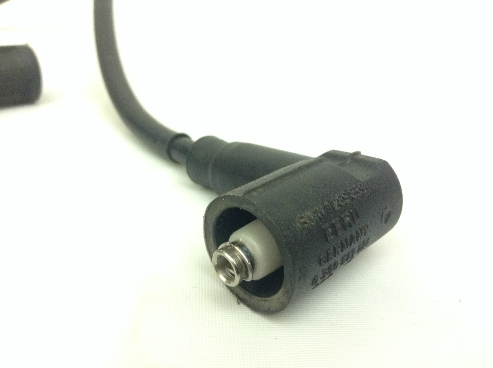 BMW R1100S R1100GS R850GS R1100R R850R R1100RT R850RT IGNITION COIL CAP