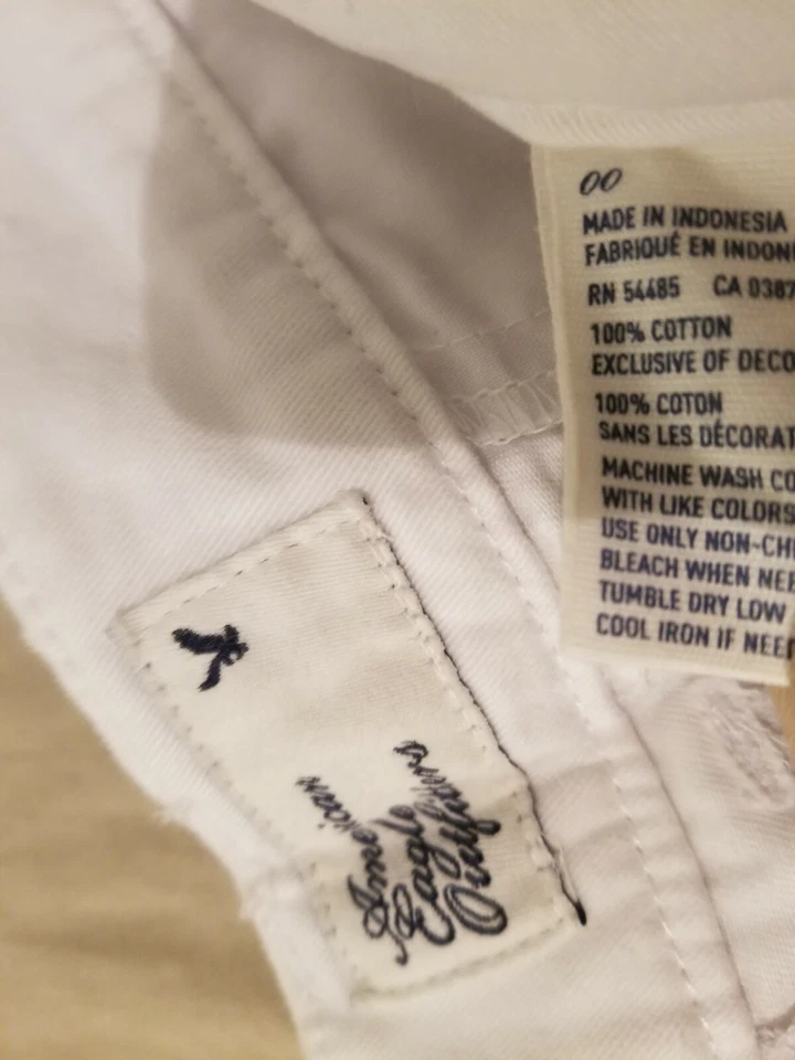 Pantalones cortos chinos de algodón blanco 00 American Eagle Outfitters para mujer Foto 4 de 4