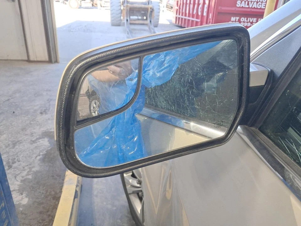 2012 Chevrolet Equinox Driver Side Mirror OEM Used 435328 Power Paint to Match - Image 3 of 4