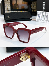 CHANEL 5557 Sunglasses Square Burgundy Frame Gray Gradient Lens 54-17-140mm