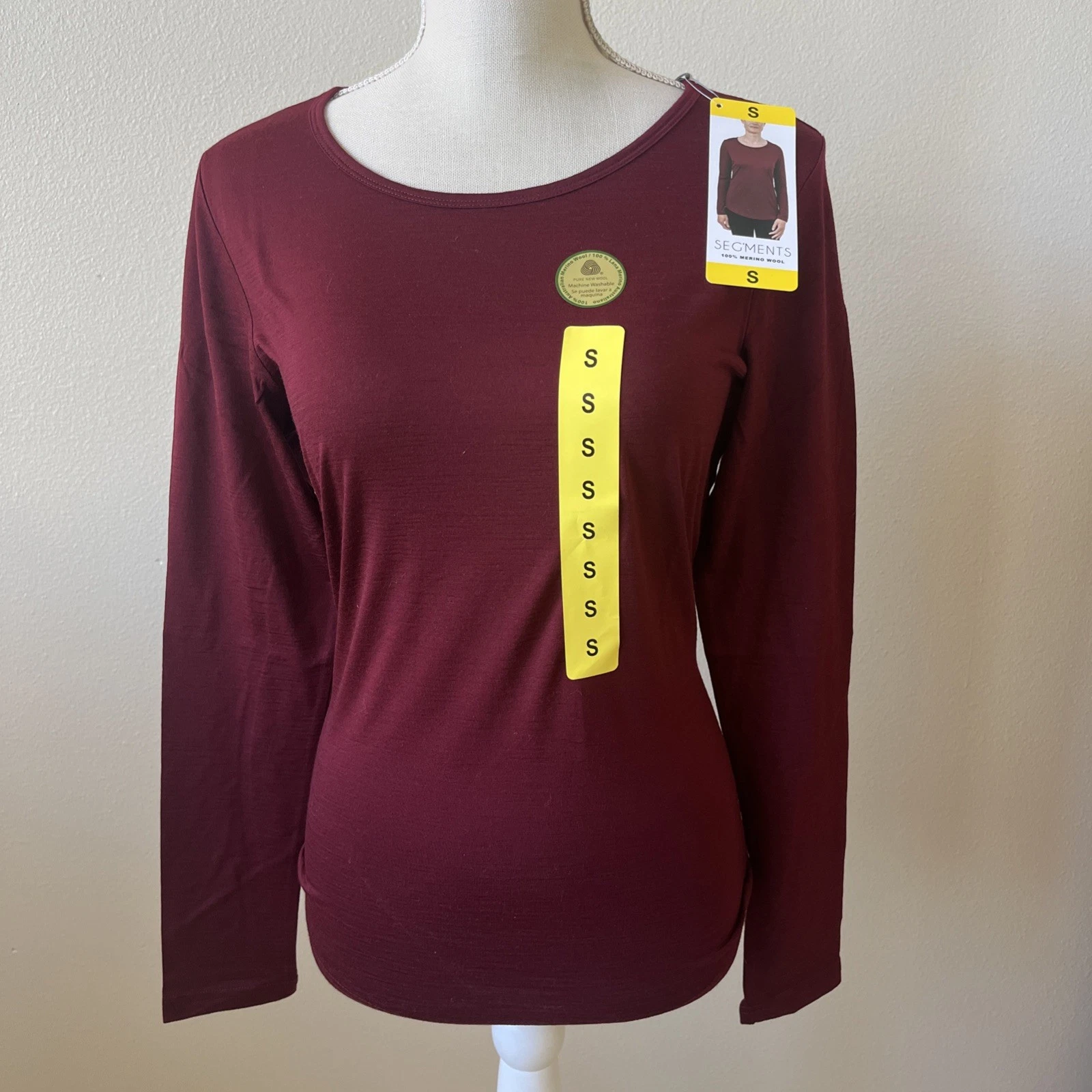 NWT Women's Segments Merino Wool Long Sleeve Base Layer Top Tee Small Maroon
Opens in a new window o