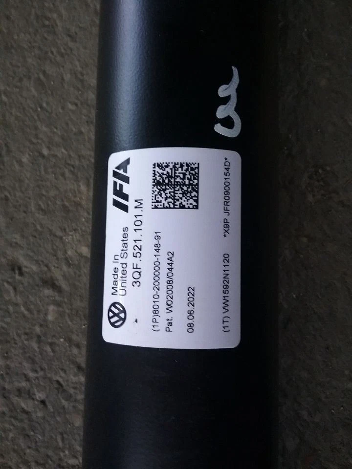 2022 Volkswagen Atlas OEM Rear Drive Shaft AWD 24k miles Fits 18-24 - Imagem 3 de 4