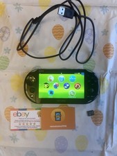 Ps Vita 2000 + Extras “Amazing Condition”  