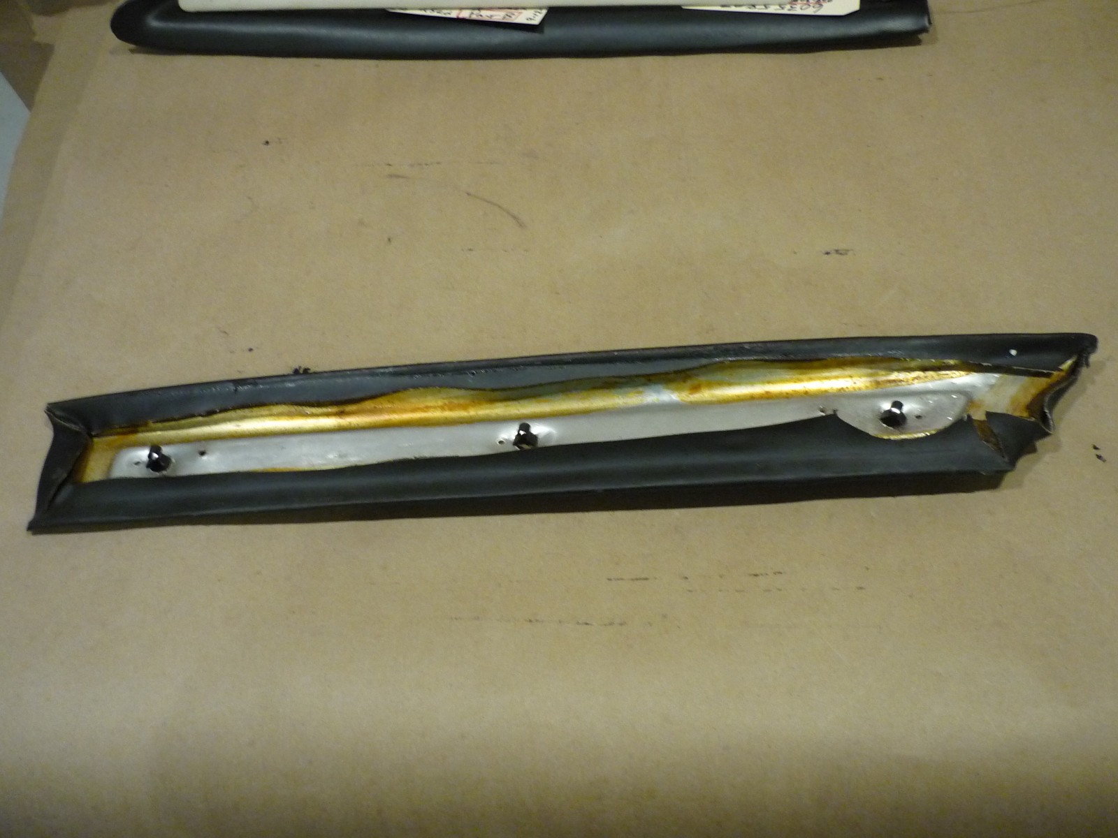 Ferrari 208,308,328 - RH Interior A-Pillar Moulding GTS -Black - P/N 60356706