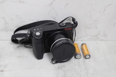 Kodak EasyShare Z8612 IS Black 8.1MP Digital Camera TESTED WORKING