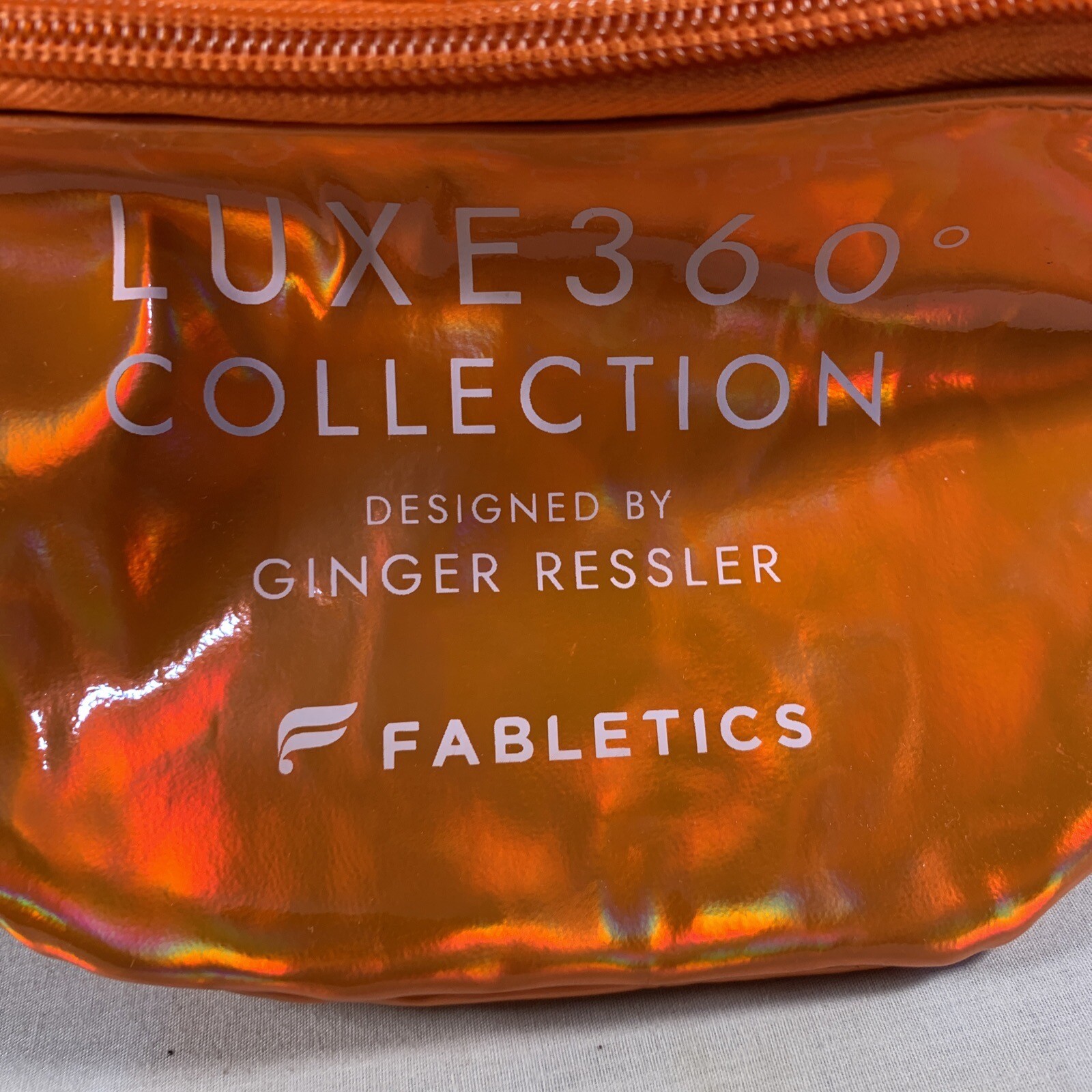 Fabletics ORANGE LUXE360• Collection Holographic … - image 1