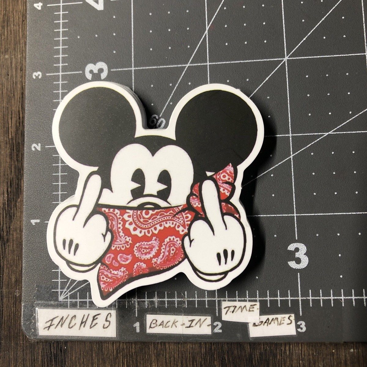 Mickey Mouse Middle Finger Wallpaper [50+] Mickey Mouse Dope Wallpaper