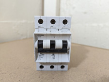 SIEMENS 5SX23 D6 3-Pole 400V Circuit Breaker Max 480VAC