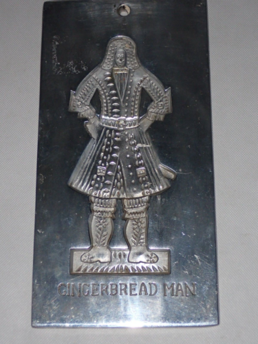 Antique Reproduction Fancy Gingerbread Man Lord Metal Cookie Mold Williamsburg - Afbeelding 1 van 6