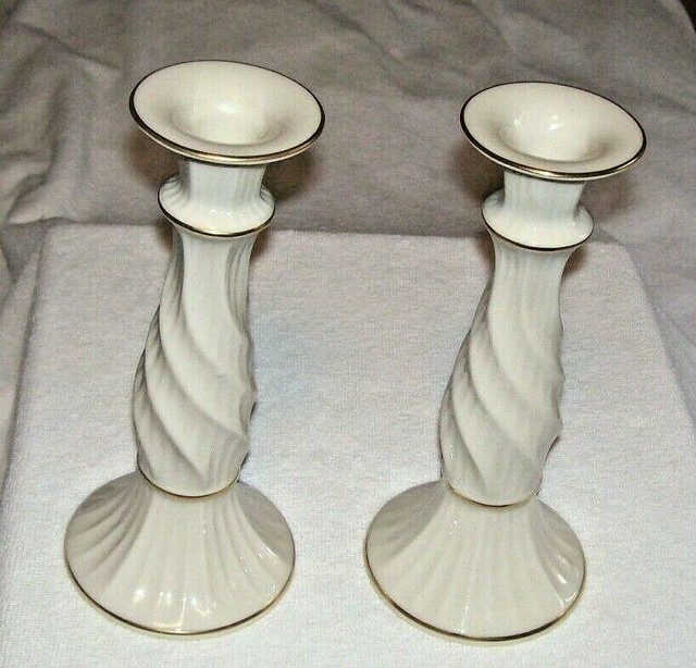 PAIR OF VINTAGE LENOX PORCELAIN CANDLE HOLDERS, CLASSIC CREAM, RICHMOND