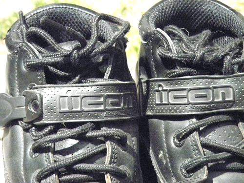 Womens Sz 9 ICON Ride Among Us Leather Biker Boots Lace up & Buckle Black - Picture 4 of 13