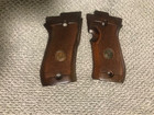 Beretta 85BB 80F 82FS 85F 85FS Wood Grain Grips Checkered w/ Medallion JG85FW — photo 7