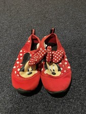 Disney Minnie Mouse Girls Red Closed-Toe Water Shoes, Size 7/8