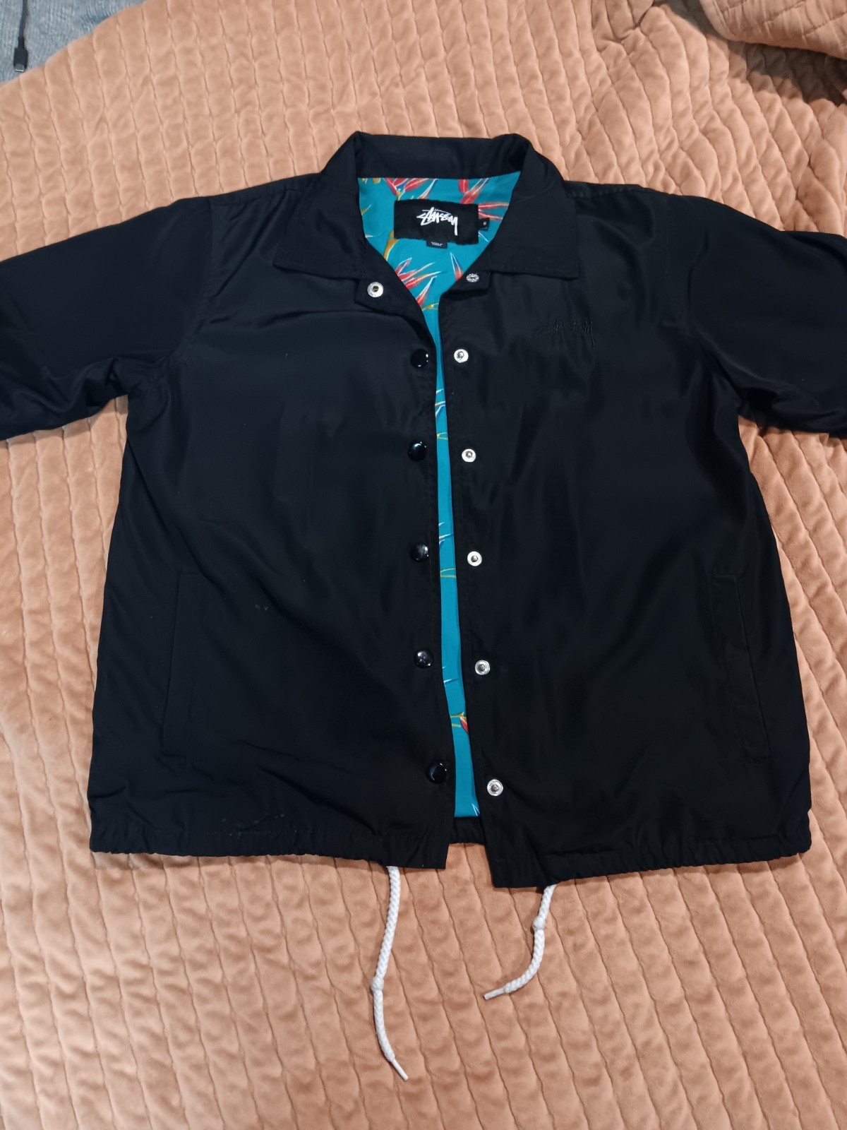 Stussy Short Sleeve Jacket Black Exterior With Pattern Lining