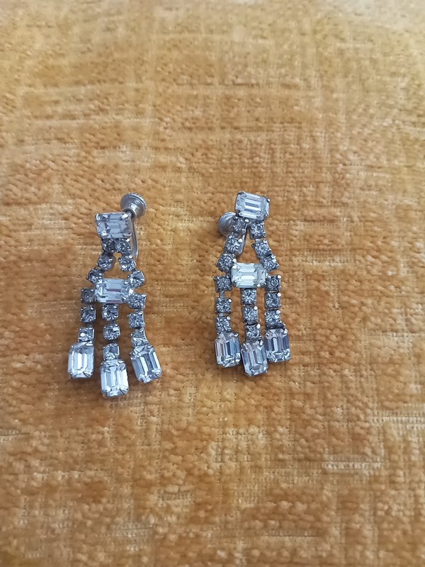 Vintage 1950's Clip On Rhinestone Statement Earrings Unsigned