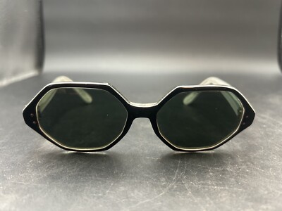 MCM Retro Sunglasses MCM 709 97 – Vintage Frames Company main image 2