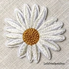 Patch patch, ASYMMETRICAL WHITE DAISY FLOWER, 5 x 4.5 cm wall lamp - C143