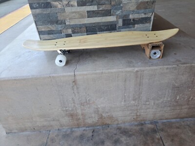 Stable Deck and Soft Wheels, Designed for Beginners and Experienced Riders Natur