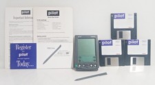 US Robotics Palm Pilot 5000 PDA w/ 3.5" Disks, Quick Start Guide Parts or Repair