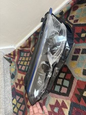 Golf R Headlight Mk8 Damaged With Lugs, Repairable