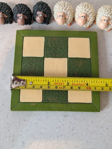 Sheep TIC TAC Toe Travel Board Game Travel Game Noughts And Crosses Board Game - Picture 7 of 7