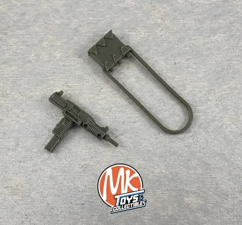 1982 1983 GI JOE 3.75” - SNAKE EYES - ACCESSORY PACK AMMO BAG & SUBMACHINE GUN