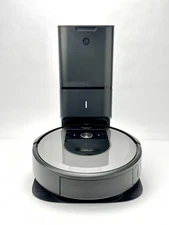 iRobot Roomba i8+ (8550) Self-Emptying Robot Vacuum *Used*