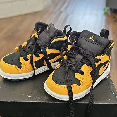 Jordan Unisex Baby/Toddler High Top Leather Sneakers Colorblock Black/Yellow