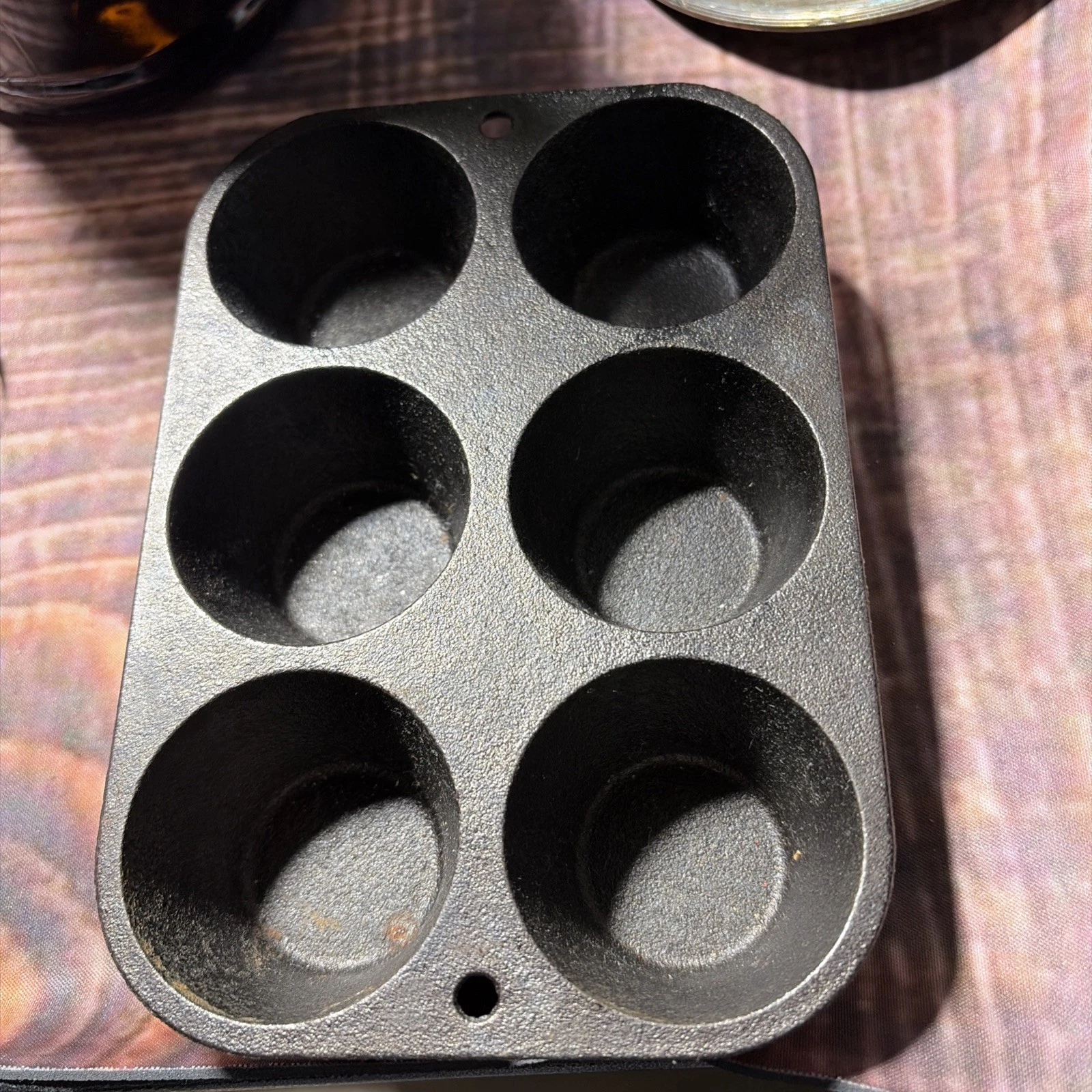 Lodge Cast Iron Pop Over Pan/ Muffin Pan #5p2 vintage Great 6 Cups Storage