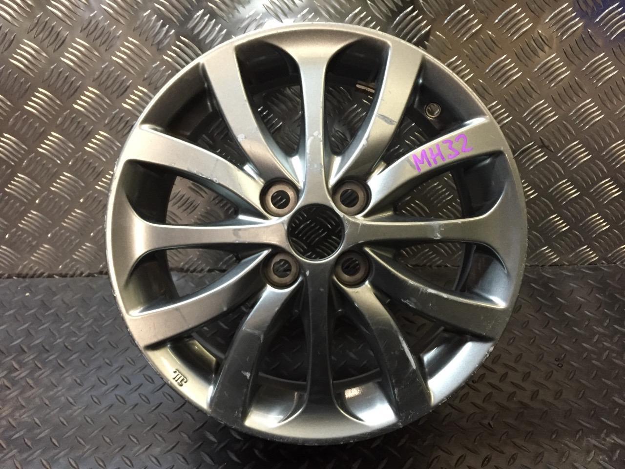 Toyota YARIS Mk3 14-19 15 Inch Alloy Wheel and Tyre 426110DB30 