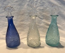 NEW - 3 Ocean Themed Pebbled Glass Bottles w/ Clear Starfish  Shell Stoppers