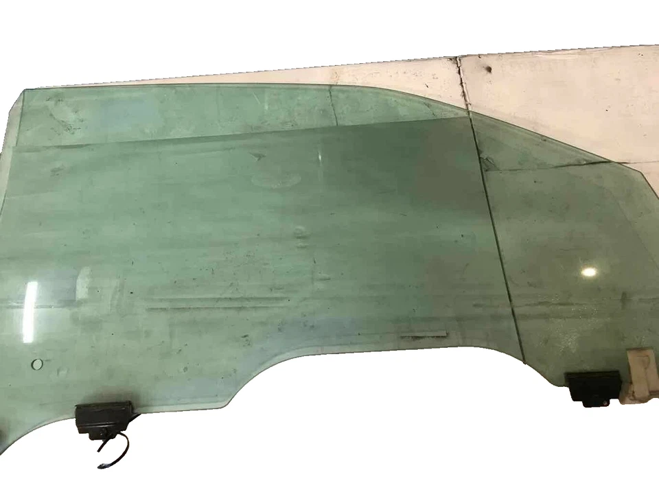 2001 - 2006 CHRYSLER SEBRING Convertible Door Glass Window Passenger Right OEM - Image 3 of 4