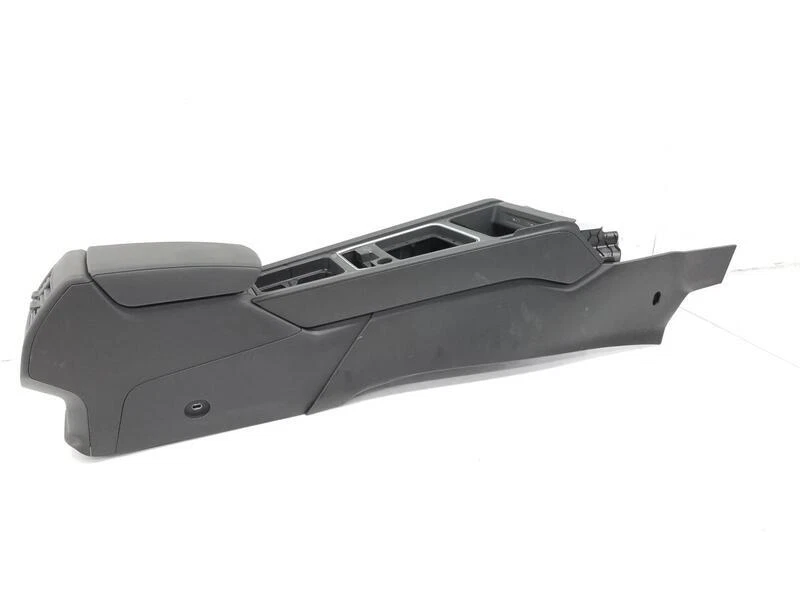 5FC863241E center seat armrest for SEAT LEON 1.5 TSI 2019