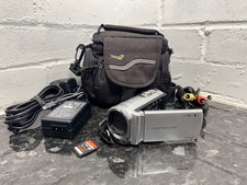 VGC Sony Handycam DCR-SX33E Handheld Camcorder Silver 2000x Zoom 4gb SD Card