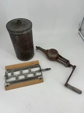 Vintage 4 Quart White Mountain Ice Cream Maker Freezer Crank Dasher Canister