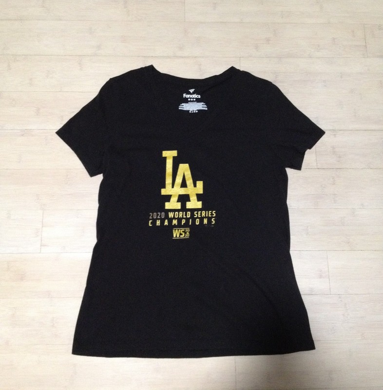 Fanatics Women's Tee Black LA Dodgers 2020 World Series V-Neck T-Shirt Size M