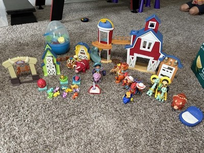 Massive Dino Ranch Disney Jr Lot. Action Figures, Clubhouse, Biscuit & Angus Etc