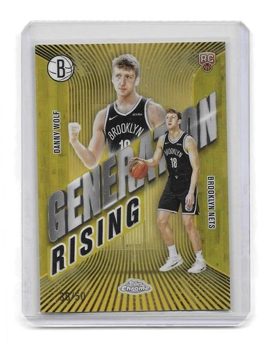 2025 Topps Chrome Danny Wolf Refractors Gold (RAW)