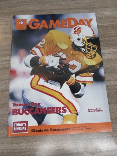 1985 New York Giants vs. Tampa Bay Buccaneers Program 11/3 James Wilder