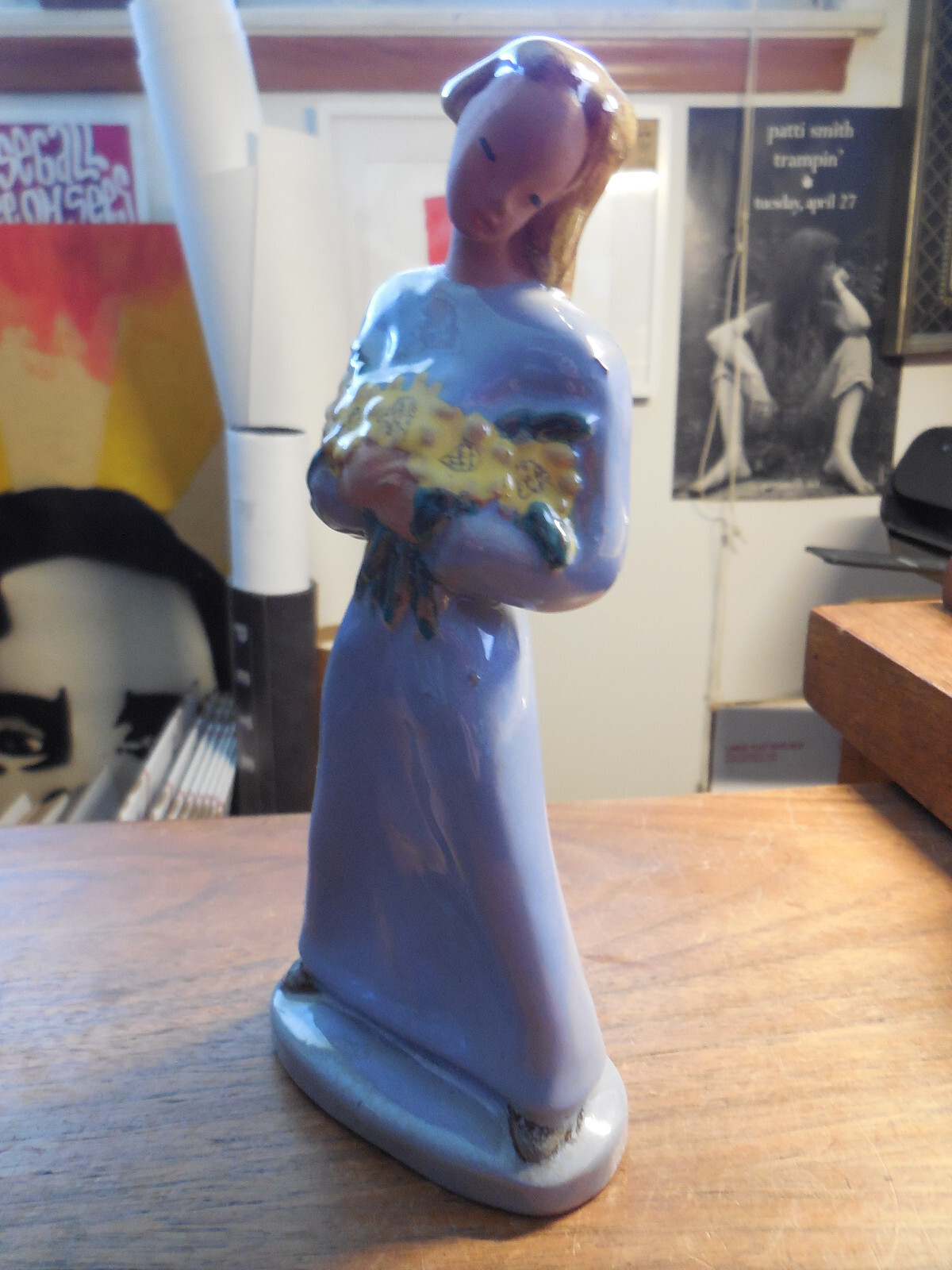 Picture 2 of 6