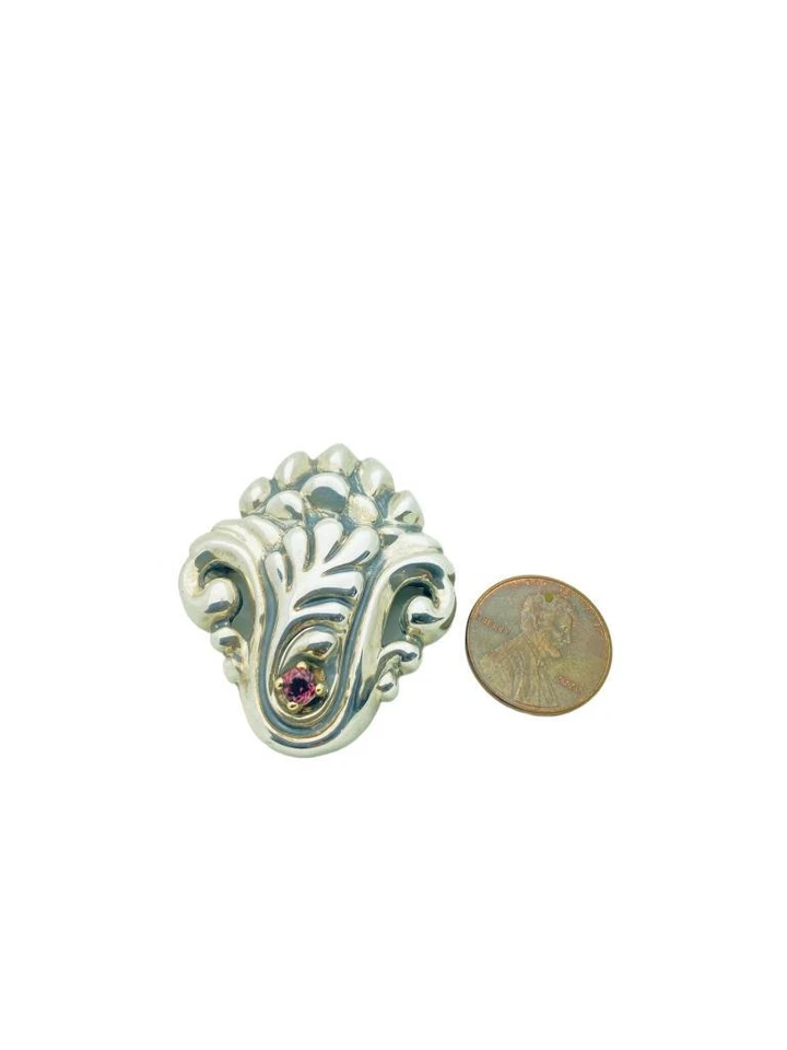 Broche prendedor flor zafiro rosa plata esterlina y oro amarillo de 18k Lagos Foto 2 de 4