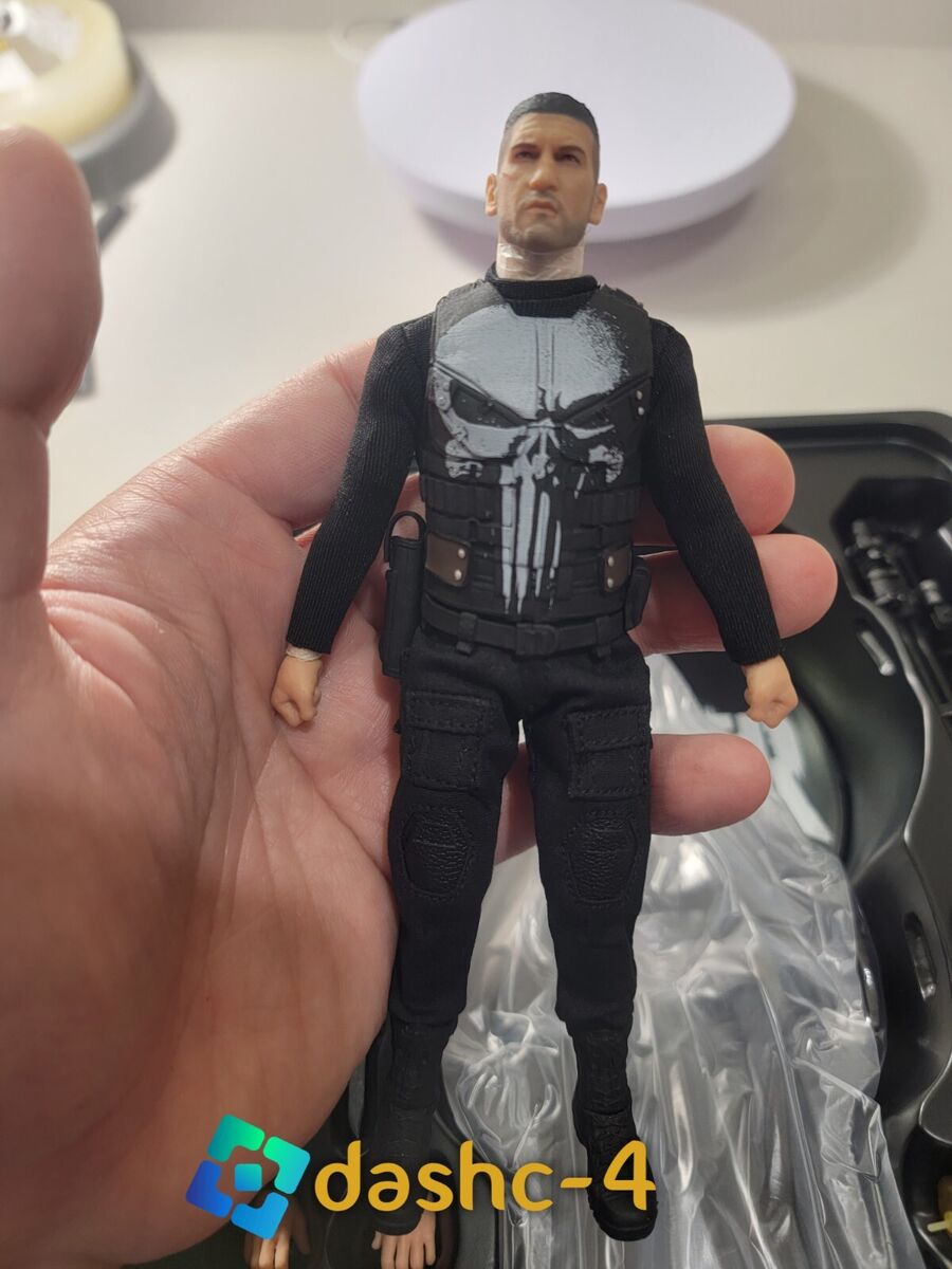 Mezco One 12 Collective Marvel Netflix Punisher Figure New Box